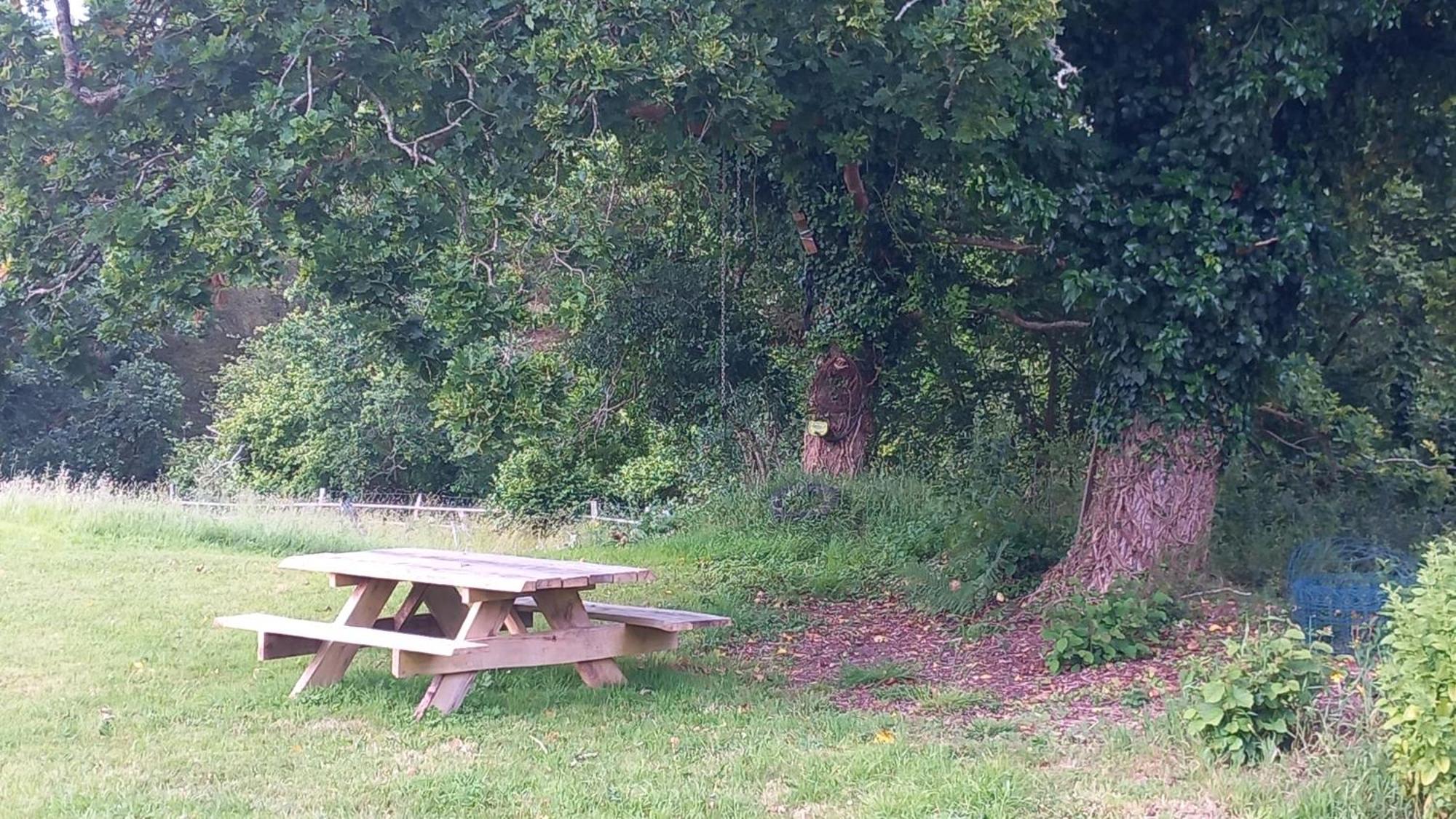 Tente Insolite En Pleine Nature Treduder Kültér fotó